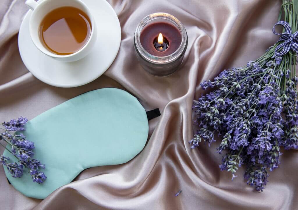 Lavender bouquet, lavender tea and sleep mask