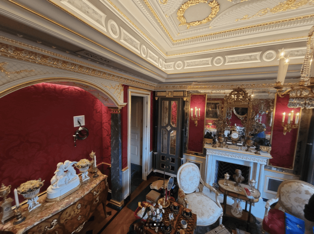 baroque style room