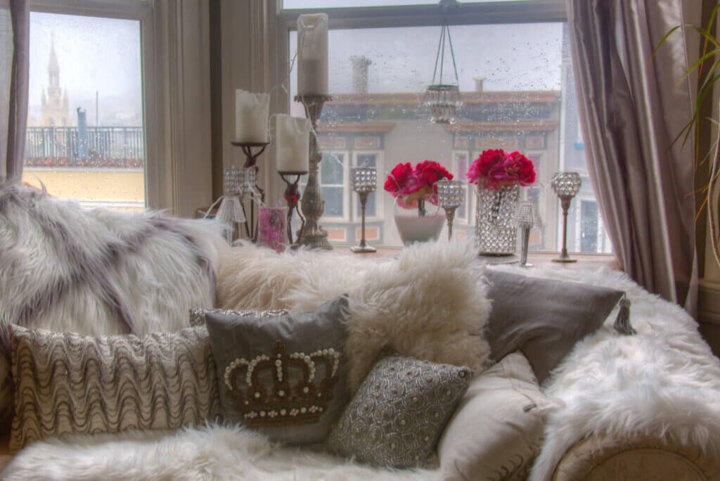 Elegant Sofa in San Francisco City Apartment.