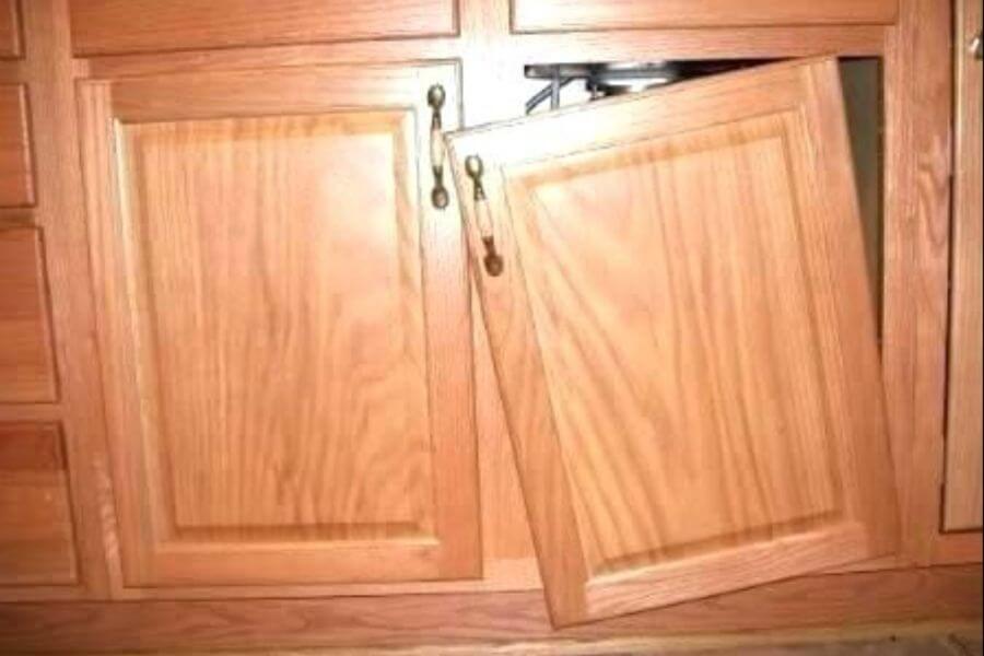 Loose cabinet door