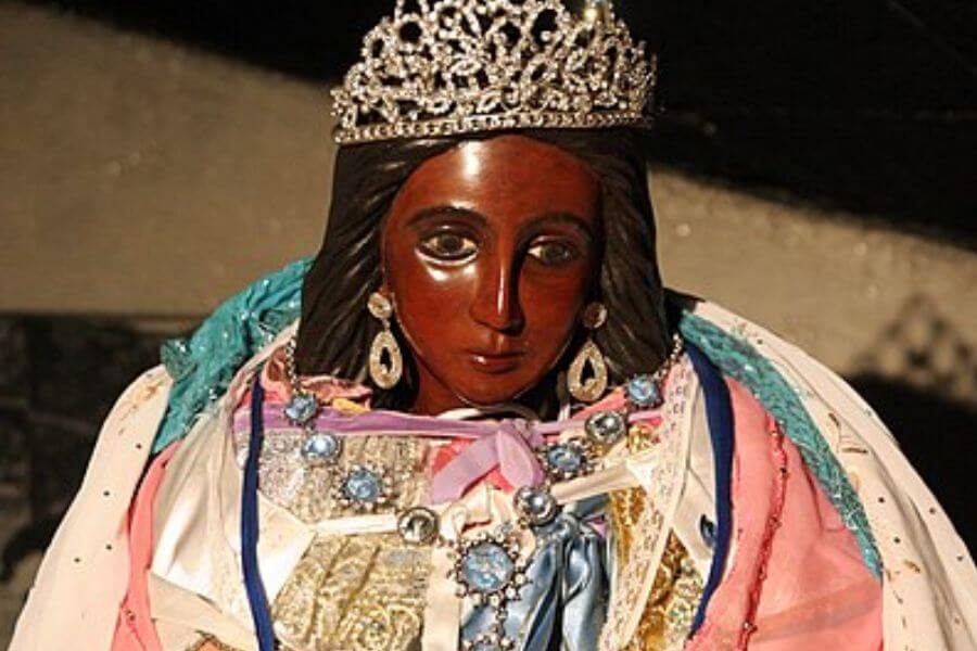 Statue of Saint Sarah