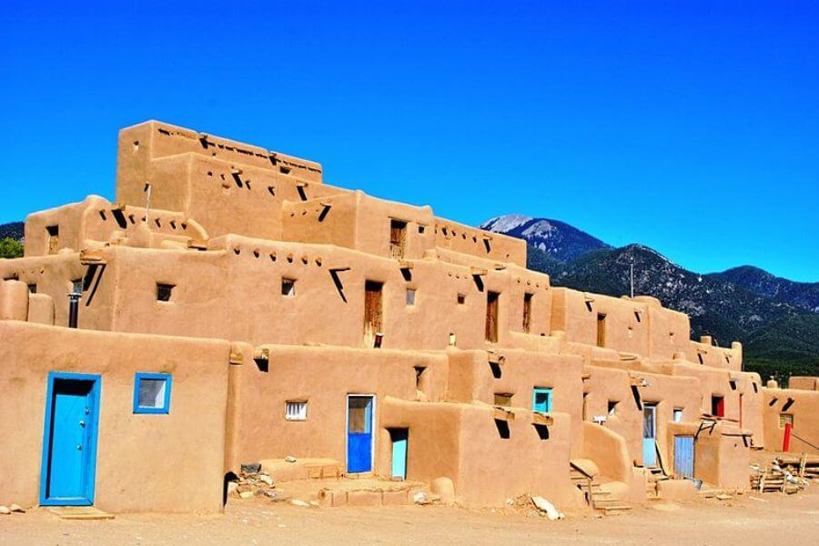 Taos Town