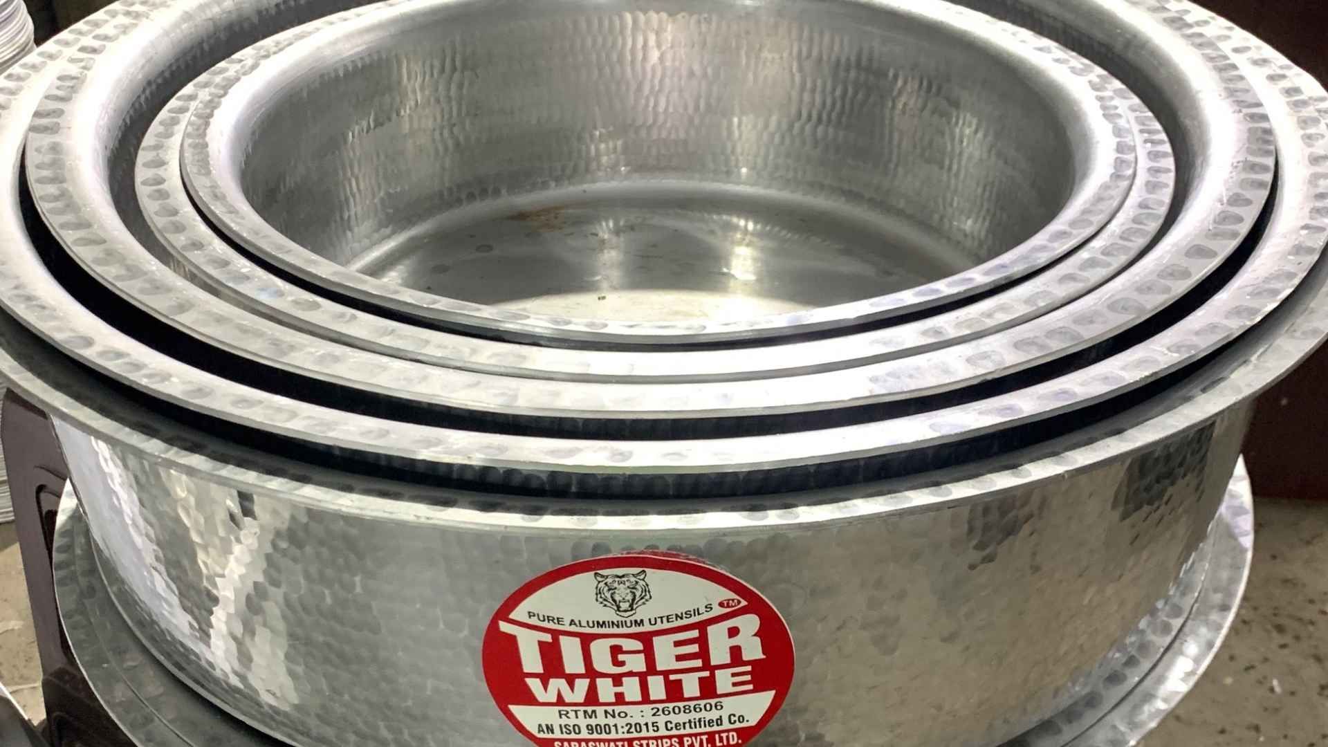FDA warns consumers about potentially dangerous kitchen utensils in the US