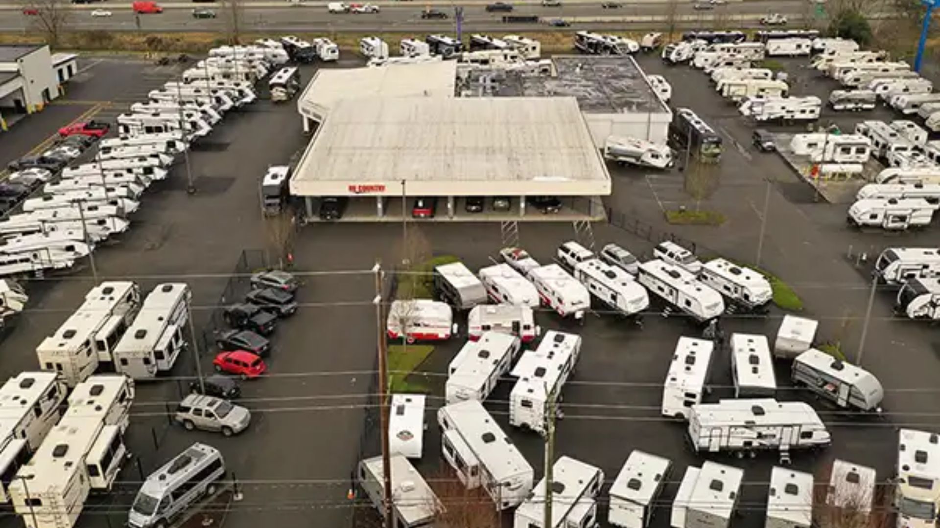 8 Companies That Will Begin Mass Layoffs This Month - Blossom